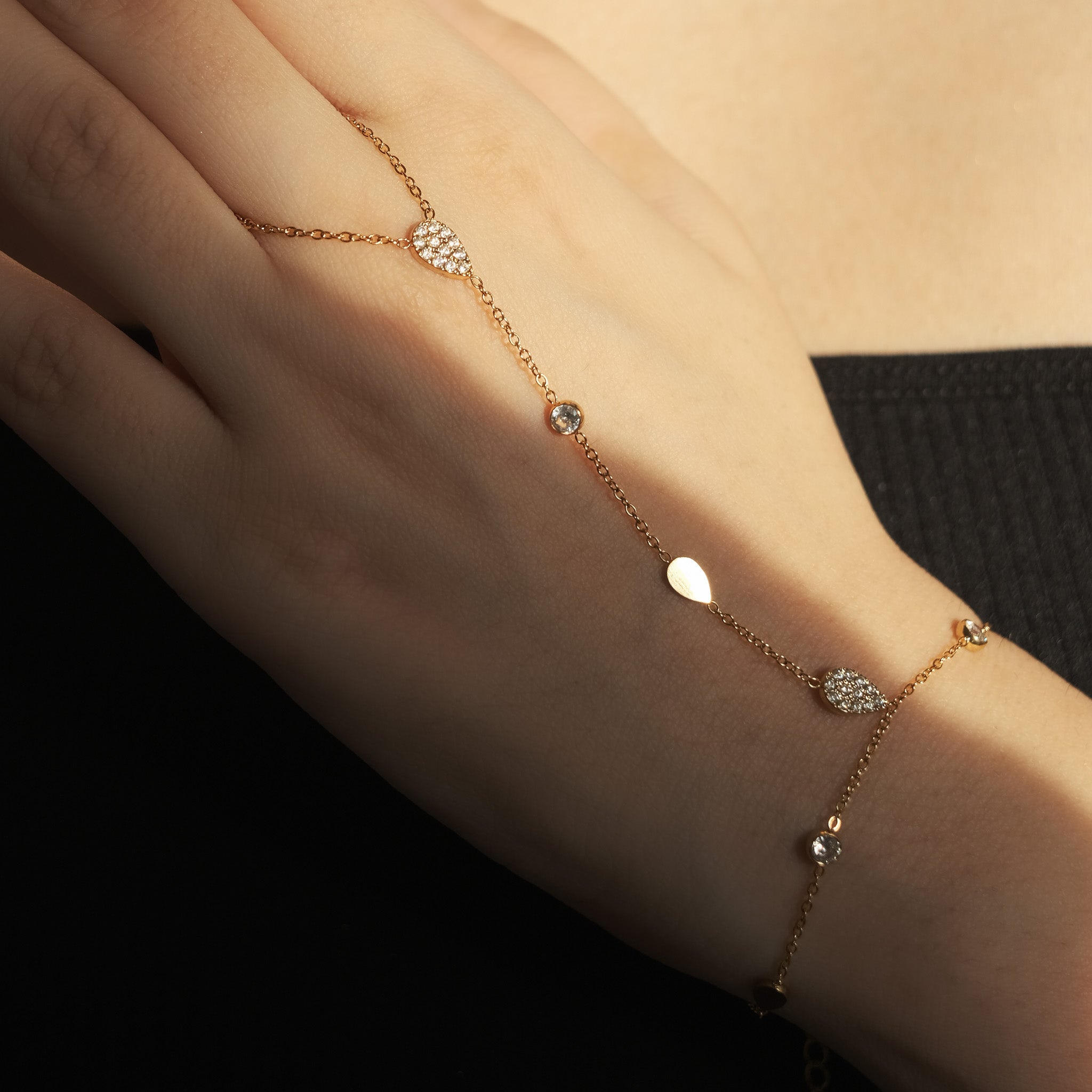 Sunfall Handchain