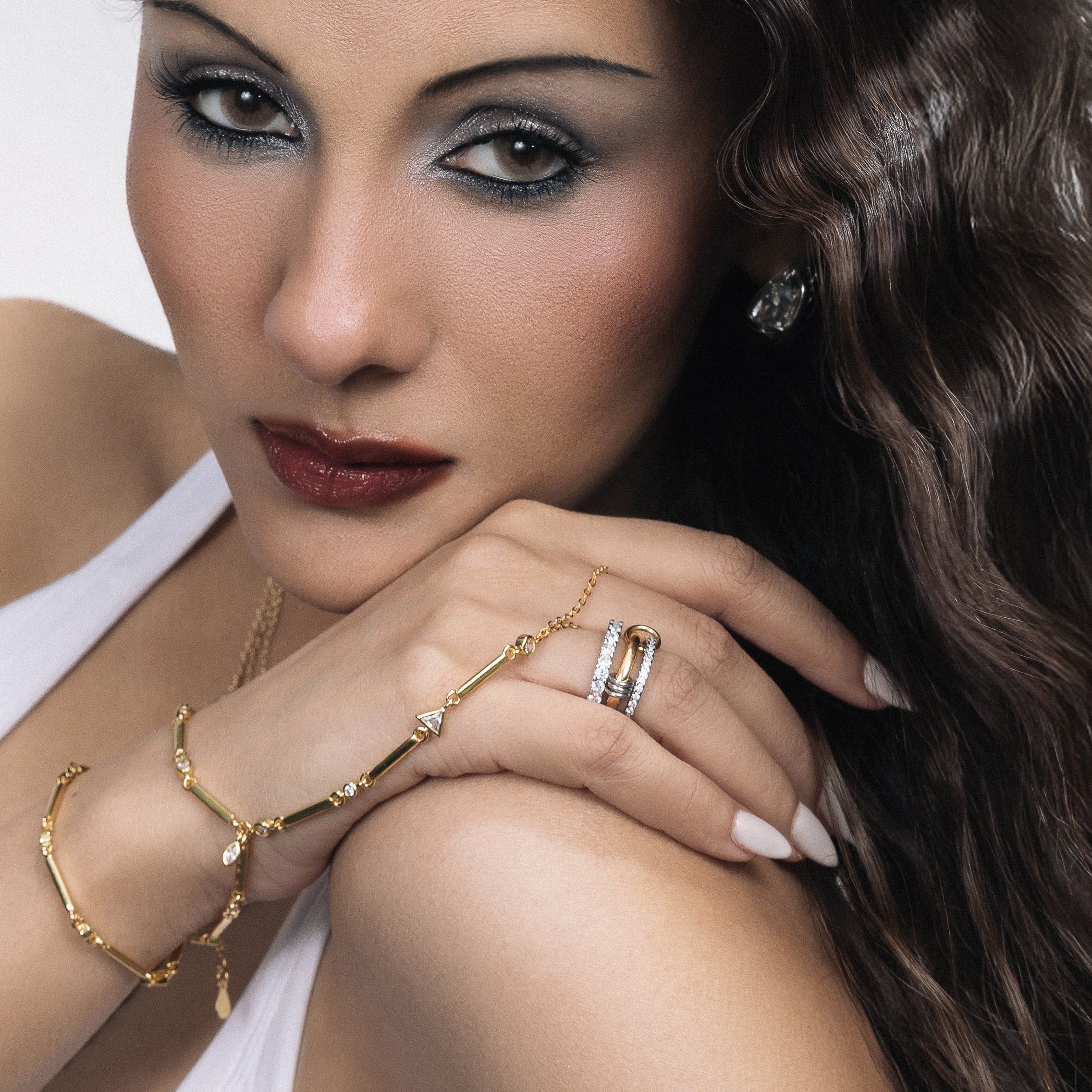 Dione Ring